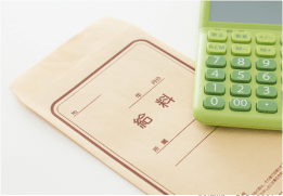 インテリアコーディネーターの年収・給与は？